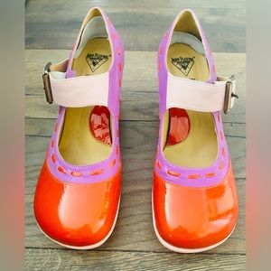 Gorgeous mint John Fluevog 7.5